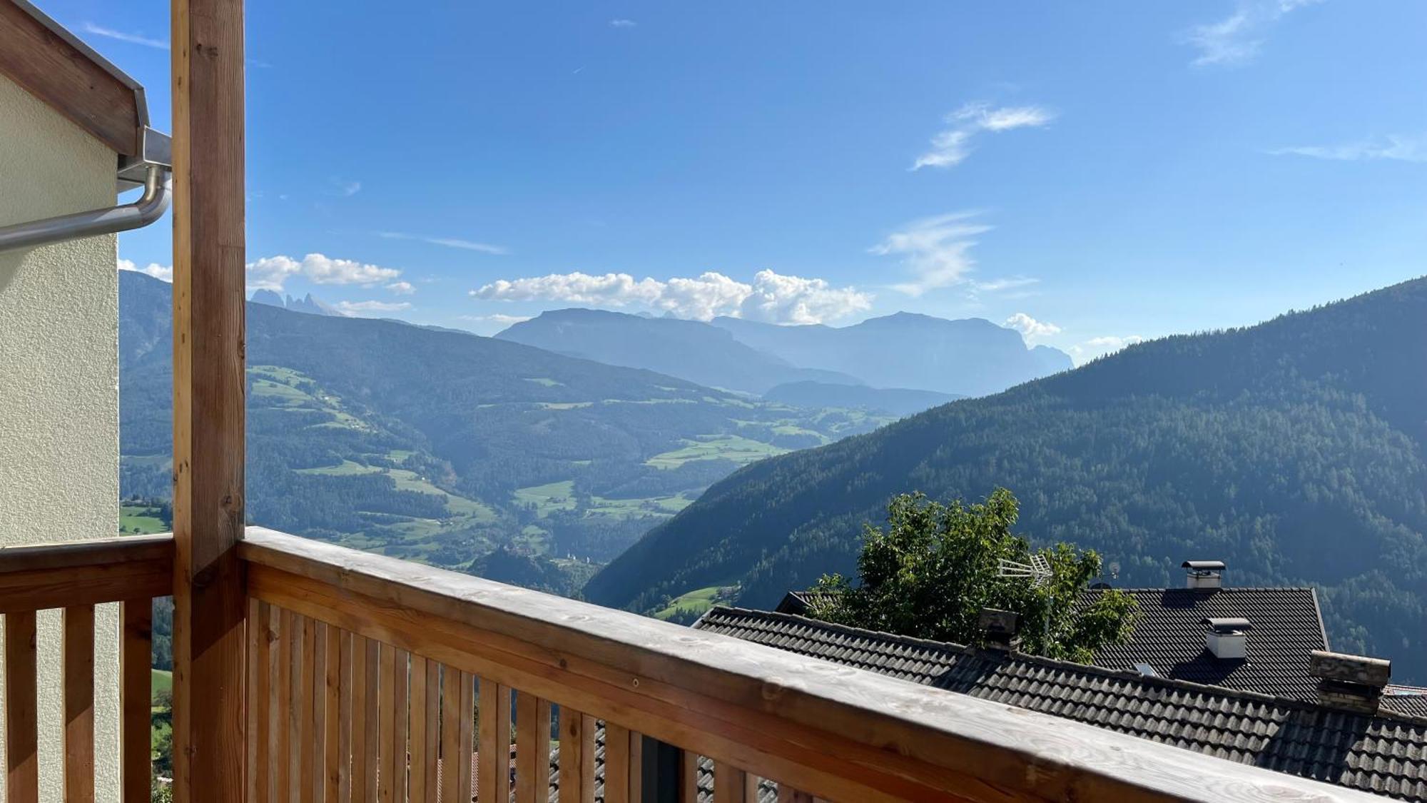 Gasthaus Zum Weissen Kreuz Lazfons Dış mekan fotoğraf